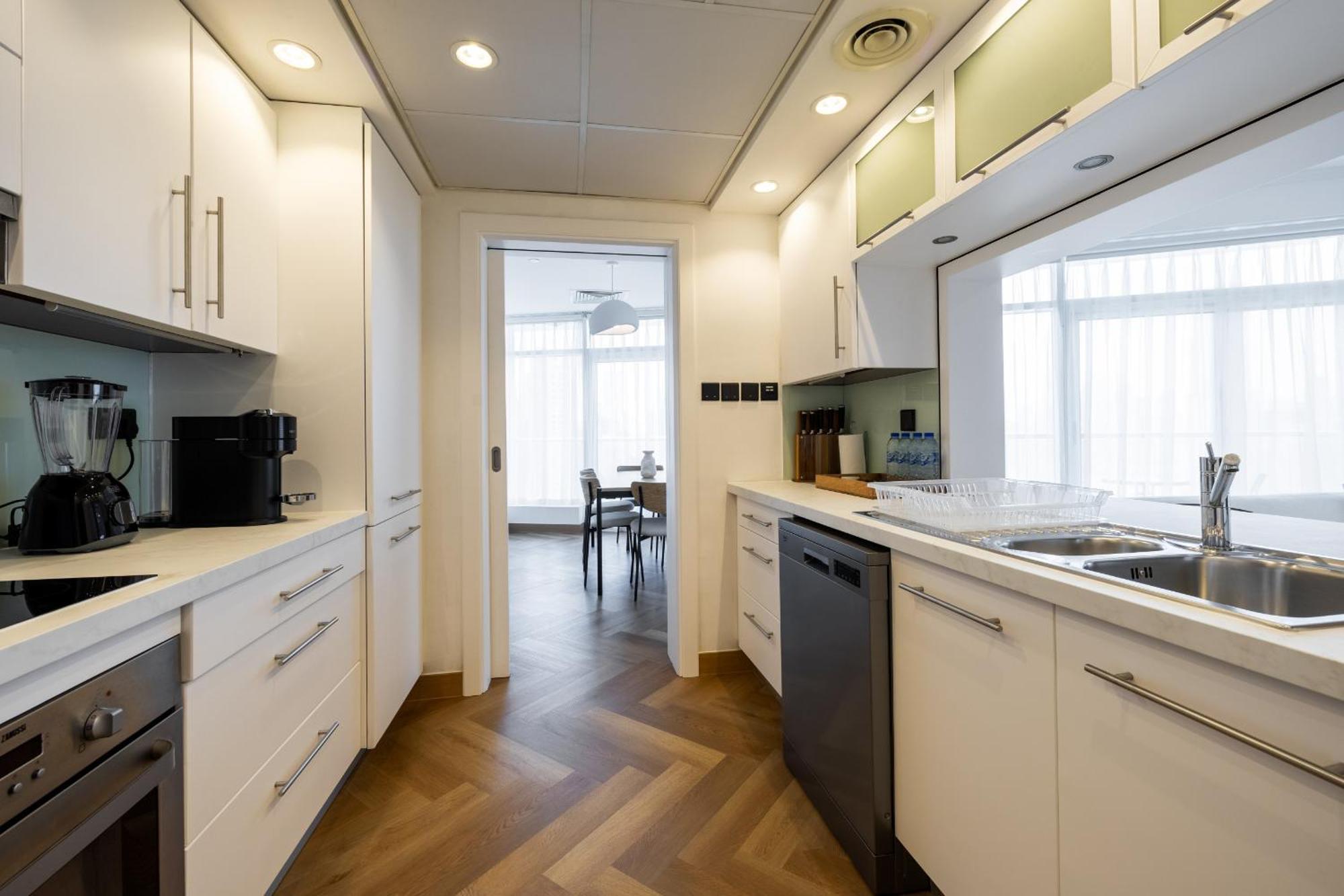 Upgraded Apartment With Stunning Burj Khalifa View Дубай Екстериор снимка